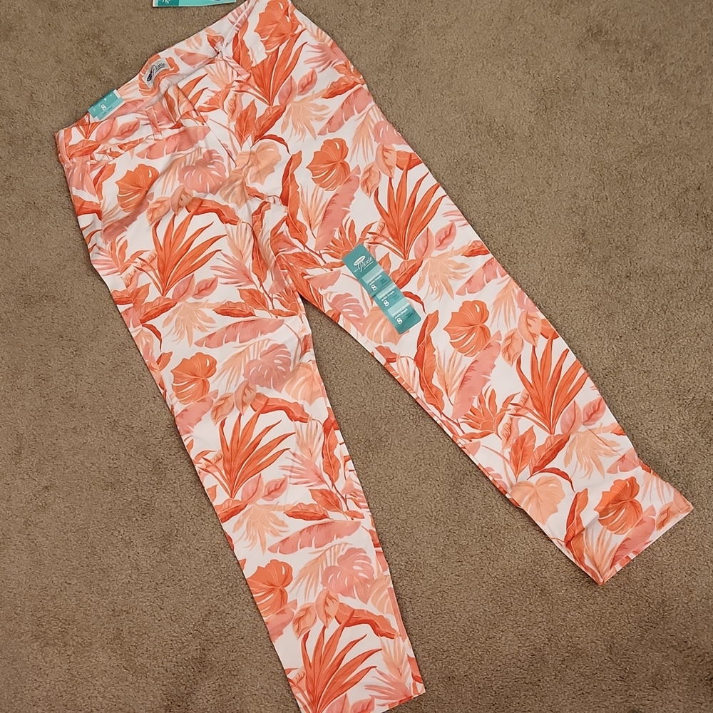 Floral ankle length stretchy pants